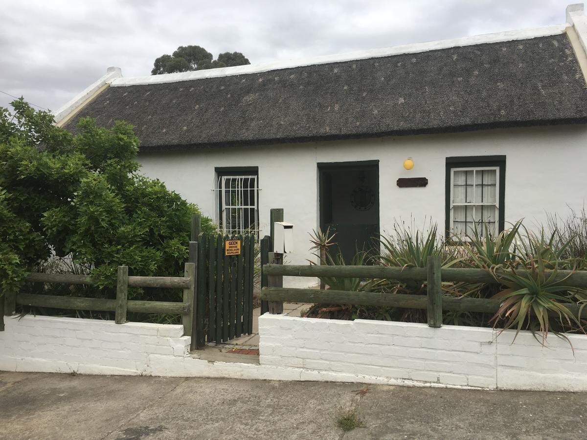 Carneddie Cottage - Main Бредасдорп Екстериор снимка